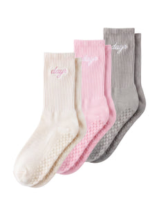 Studio Grip Socks Set